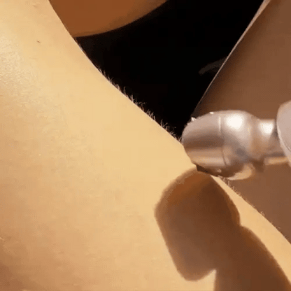 SkinGlow™ Pro - Nanorasierer für seidig glatte Haut in Sekunden